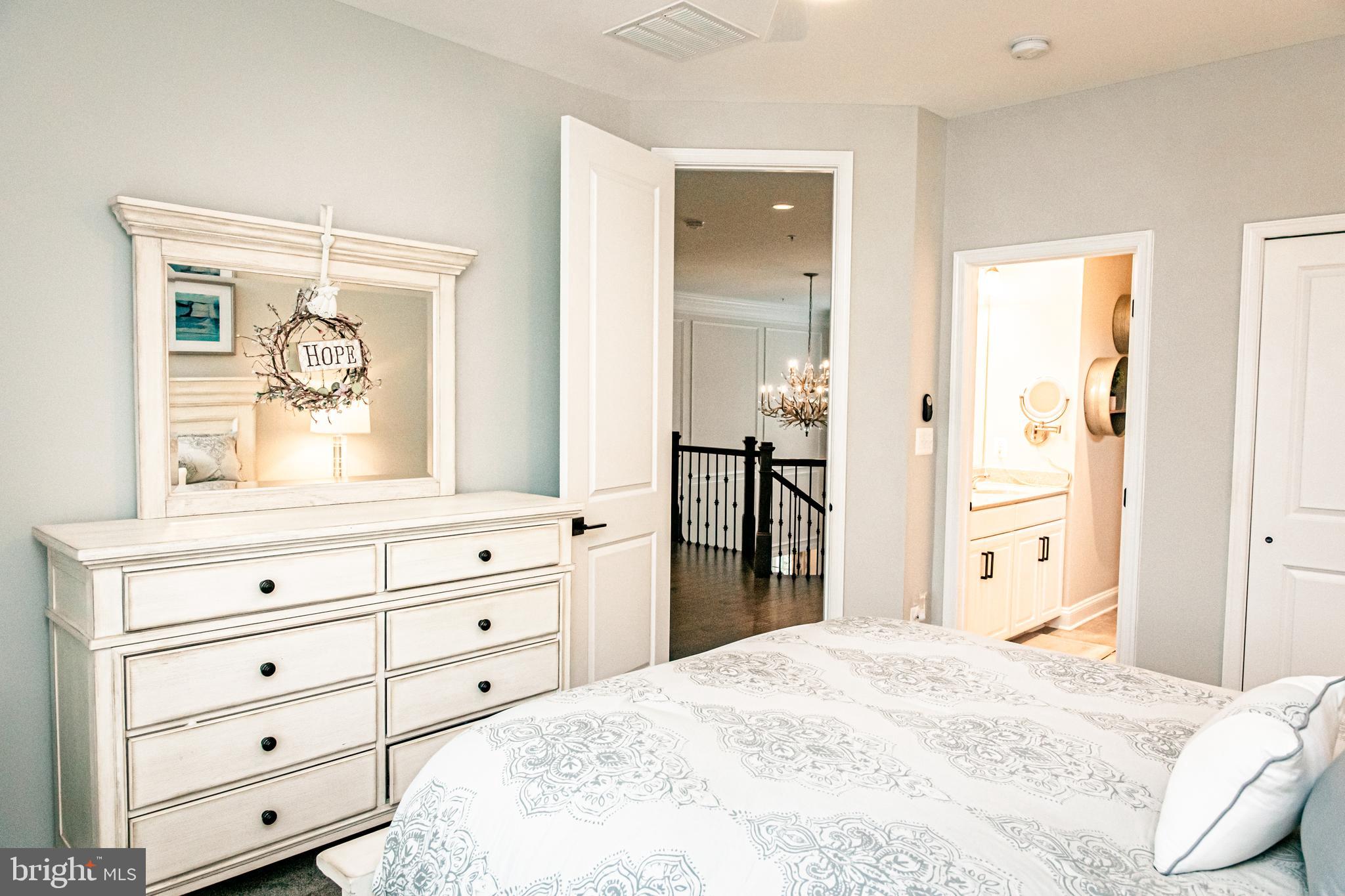 WEATHERSTONE - Residential