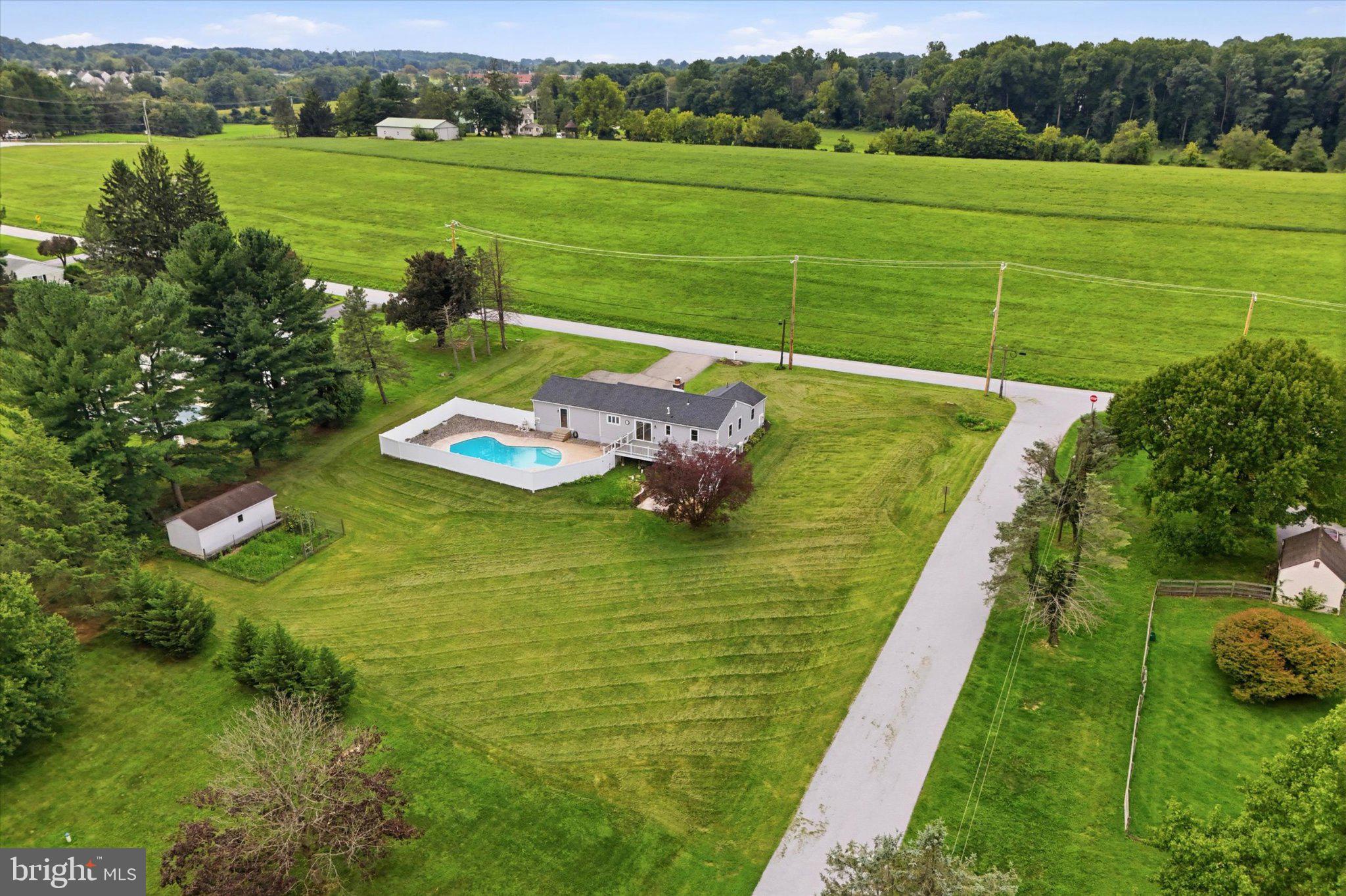 401 ZYNN ROAD
