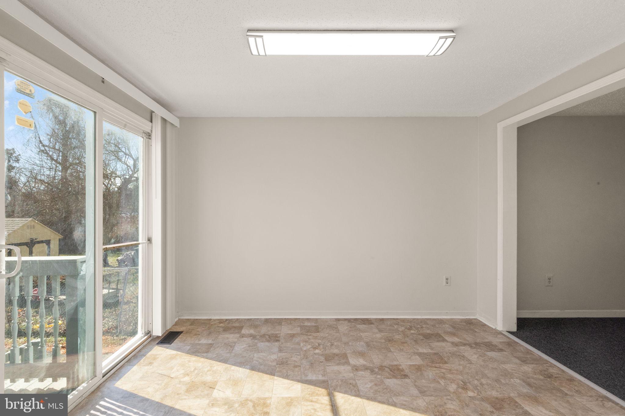 FRANKFORD - Residential