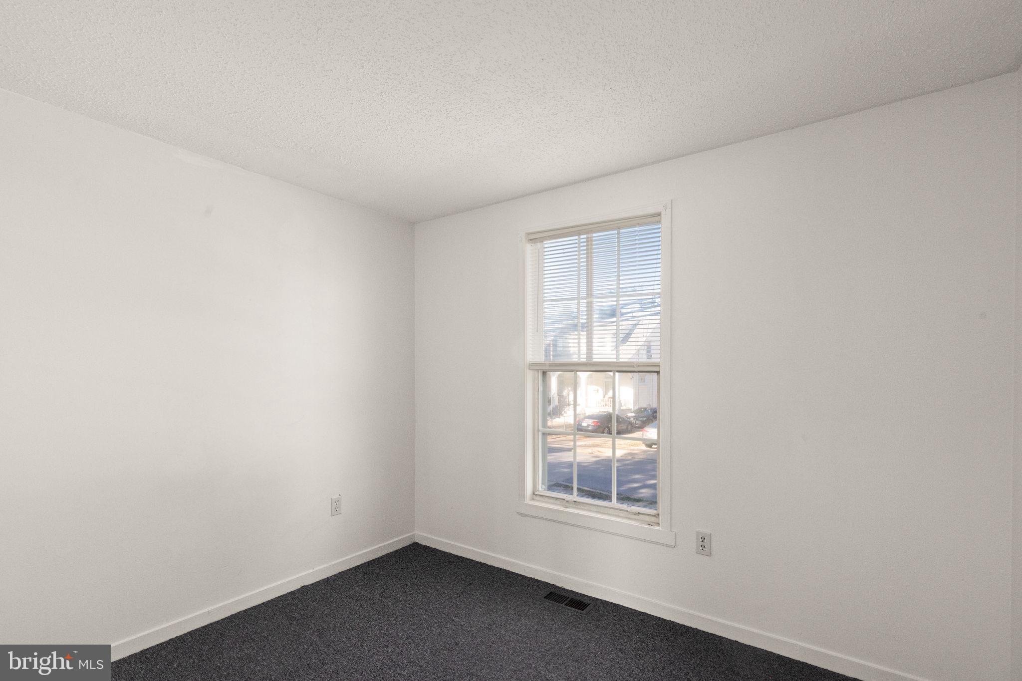 FRANKFORD - Residential