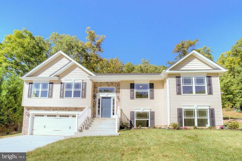 Homes For Rent - 1002 Aquia Drive<br/> STAFFORD, VA 22554