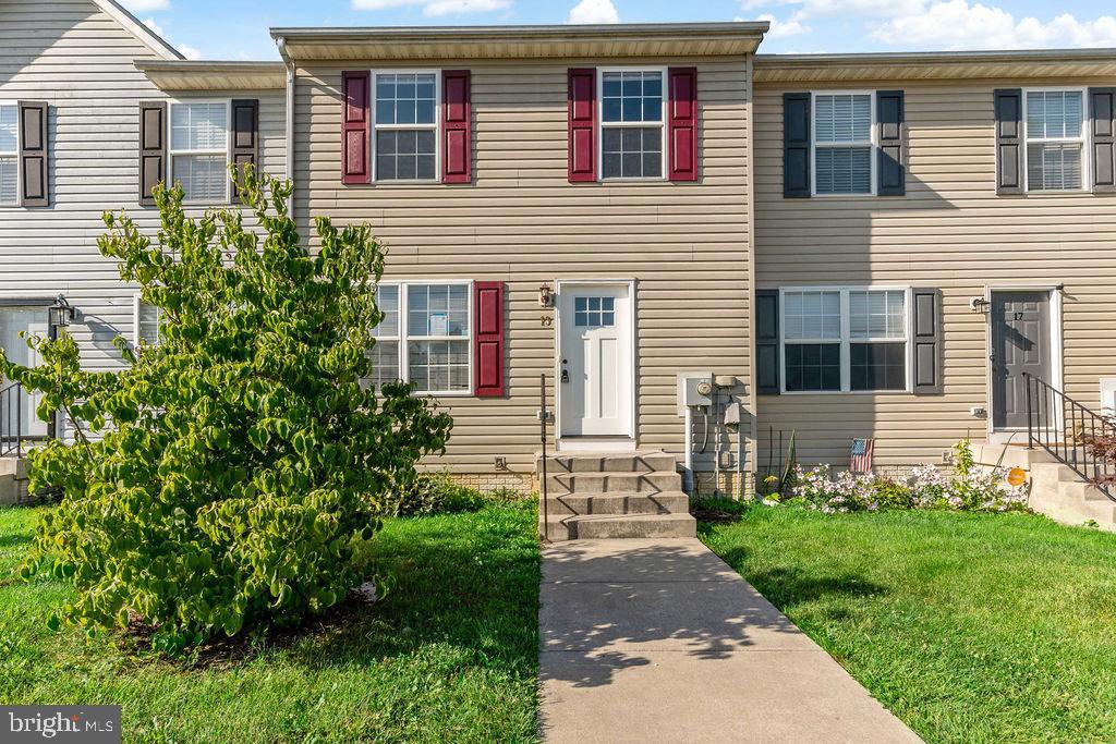 TOWNES OF BUNKER HILL - Residential Lease