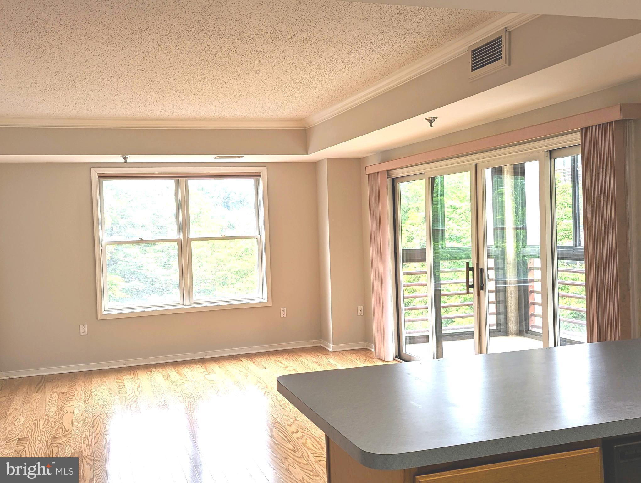 MCKINSEY PARK - Residential