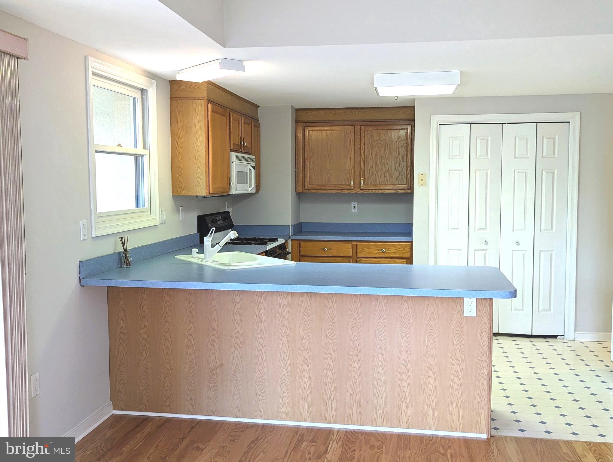 MCKINSEY PARK - Residential