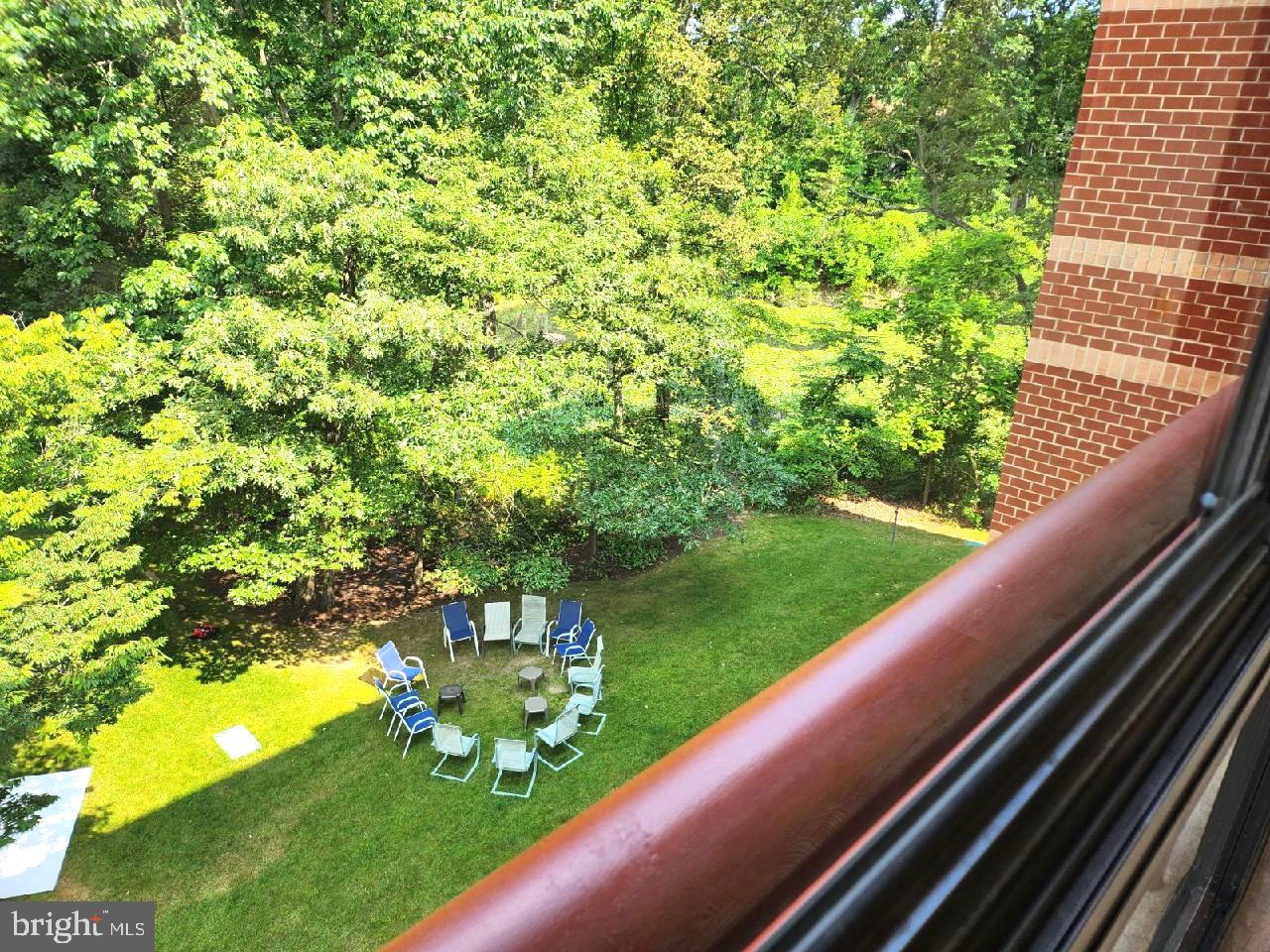 MCKINSEY PARK - Residential