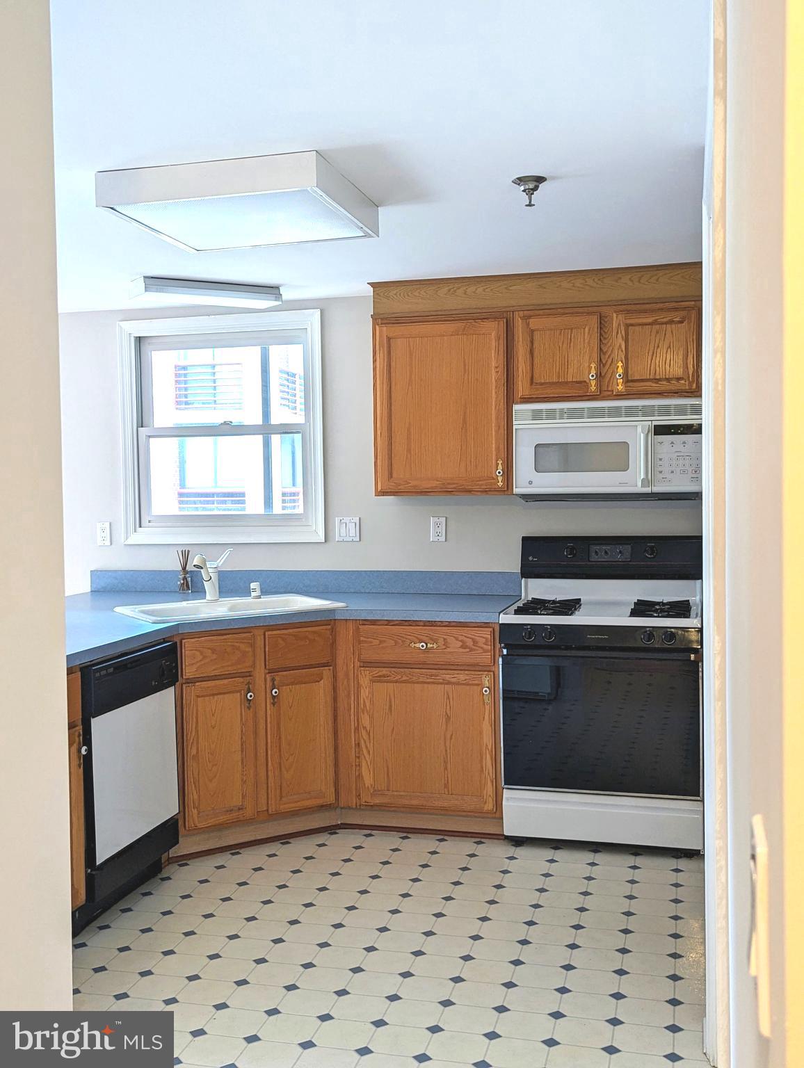 MCKINSEY PARK - Residential