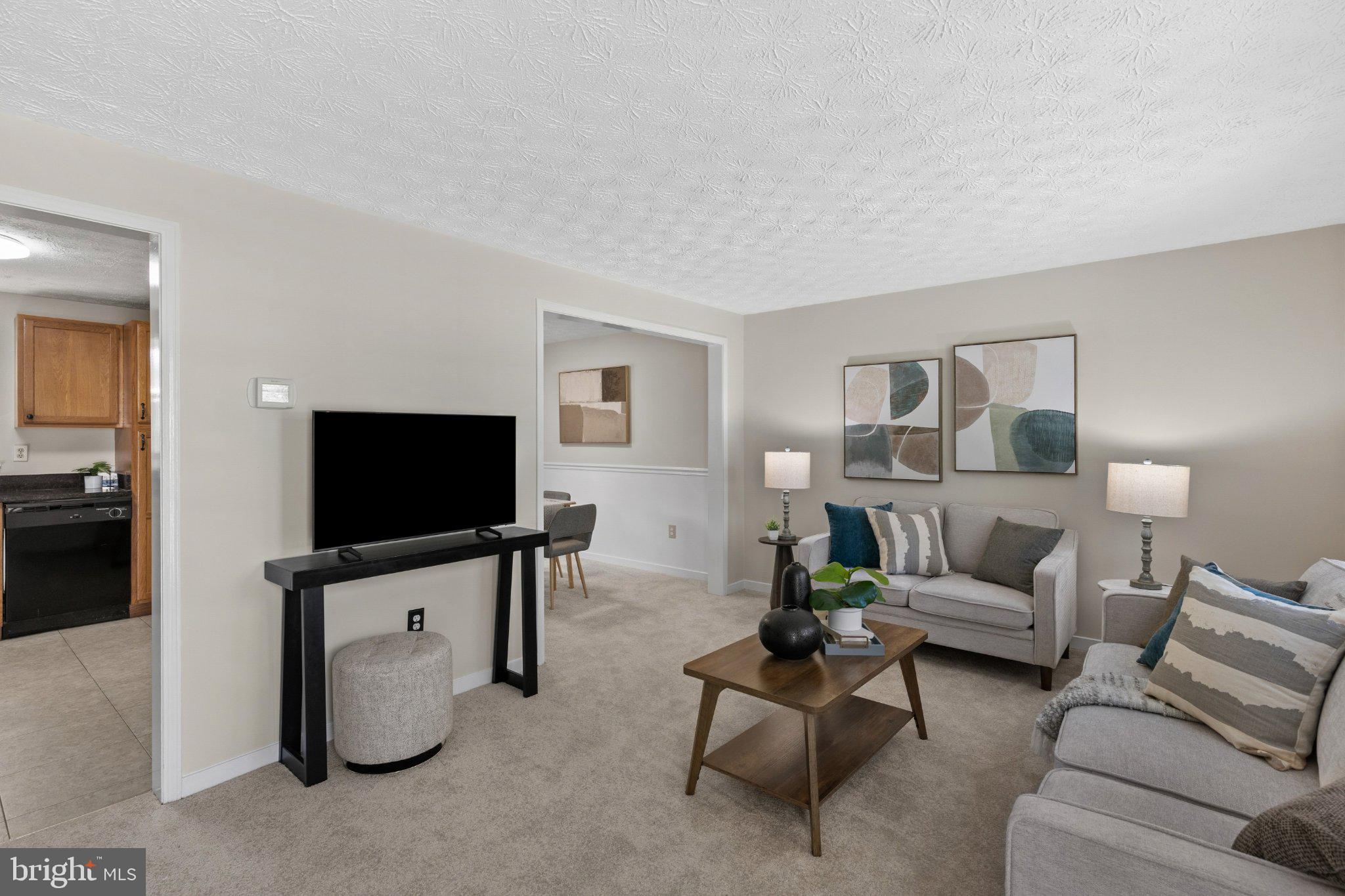 5586 HUNTING HORN DRIVE DRIVE