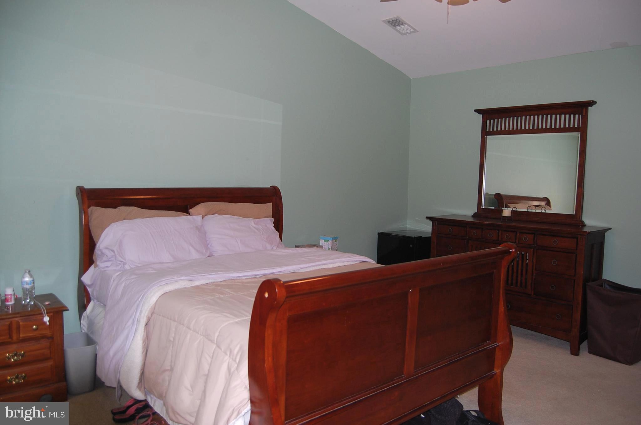 LAKELAND PLACE - Residential