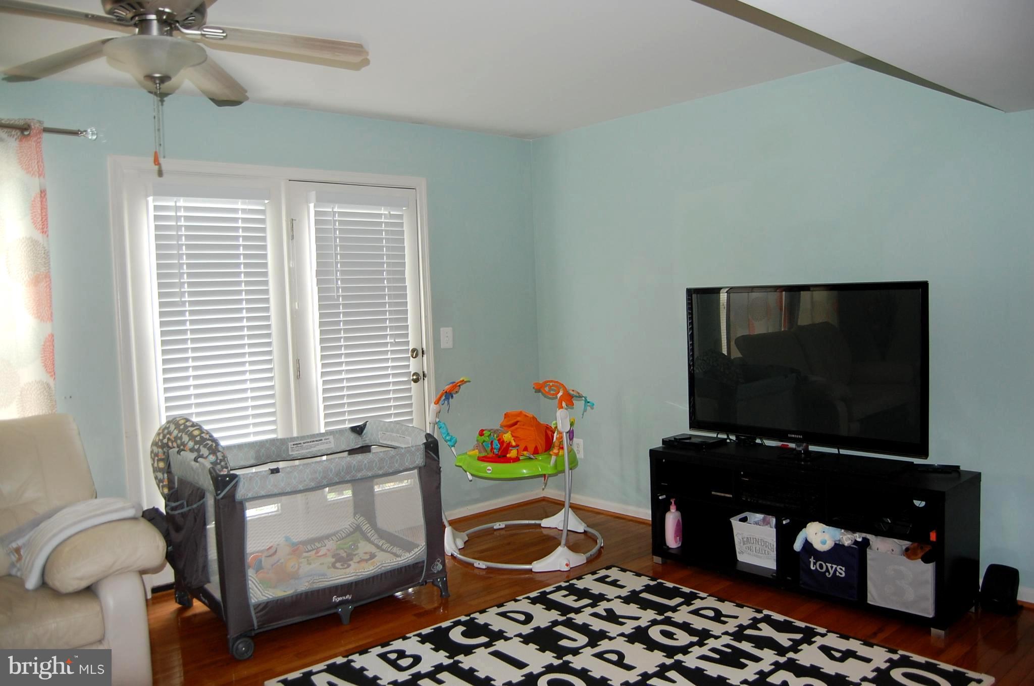 LAKELAND PLACE - Residential