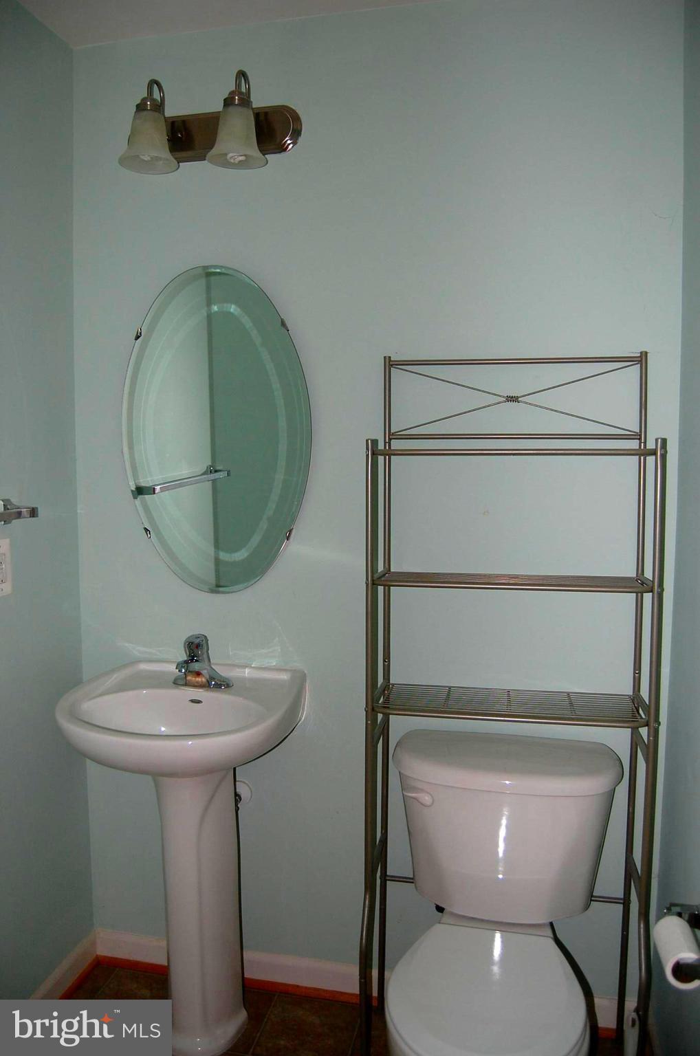 LAKELAND PLACE - Residential