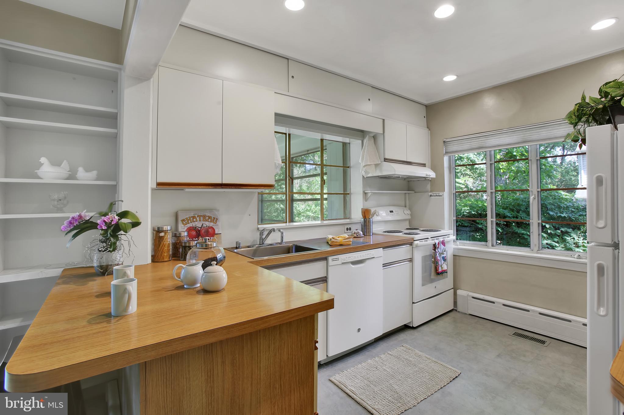 HOMEWOOD - Residential