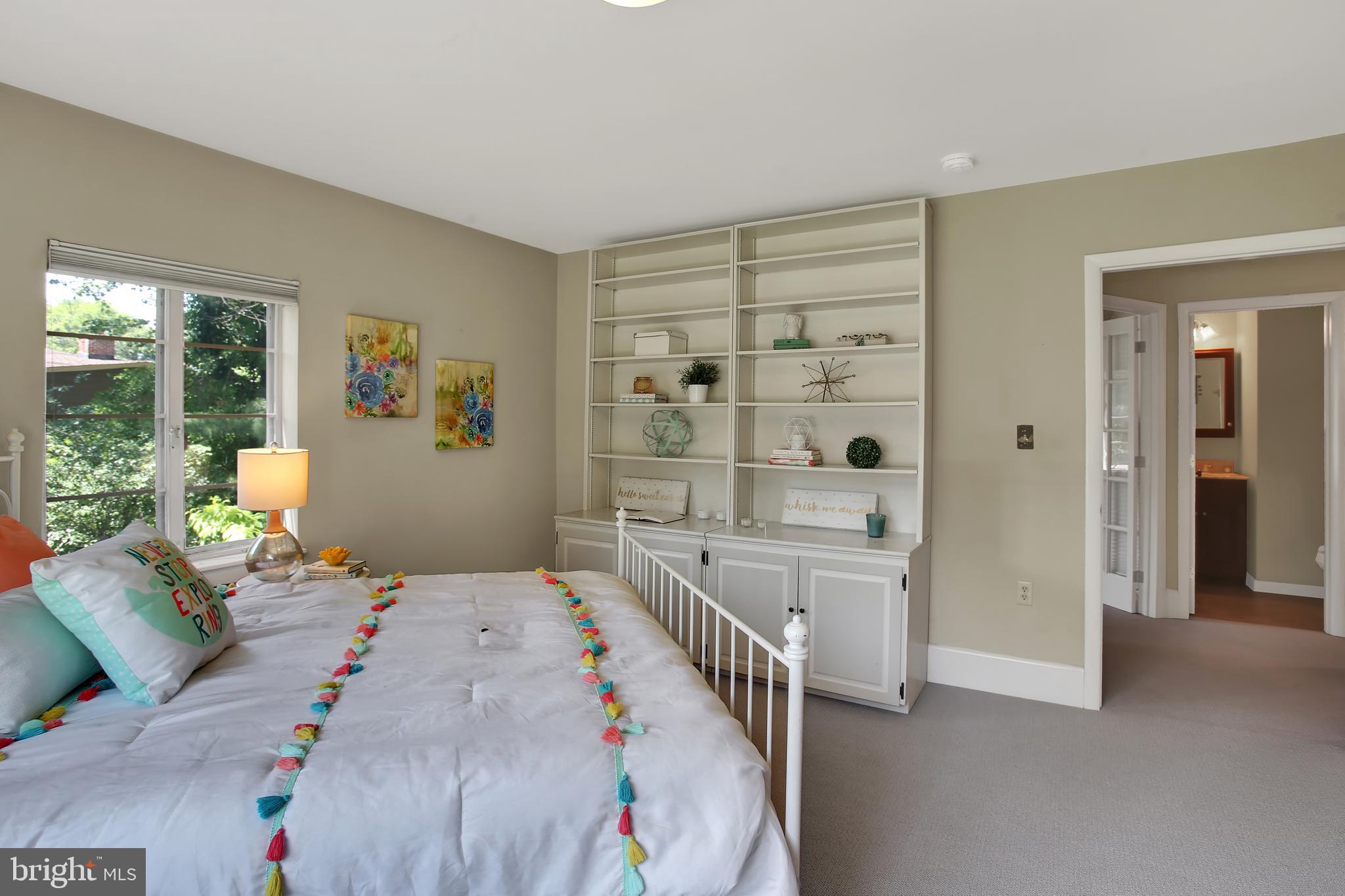 HOMEWOOD - Residential