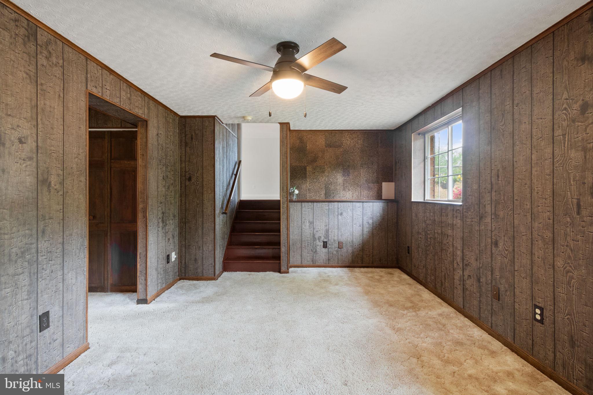 HICKORY RIDGE - Residential