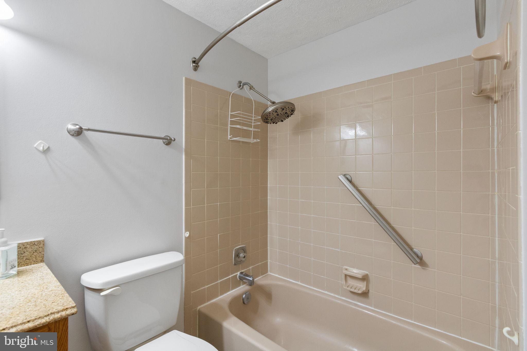 HICKORY RIDGE - Residential