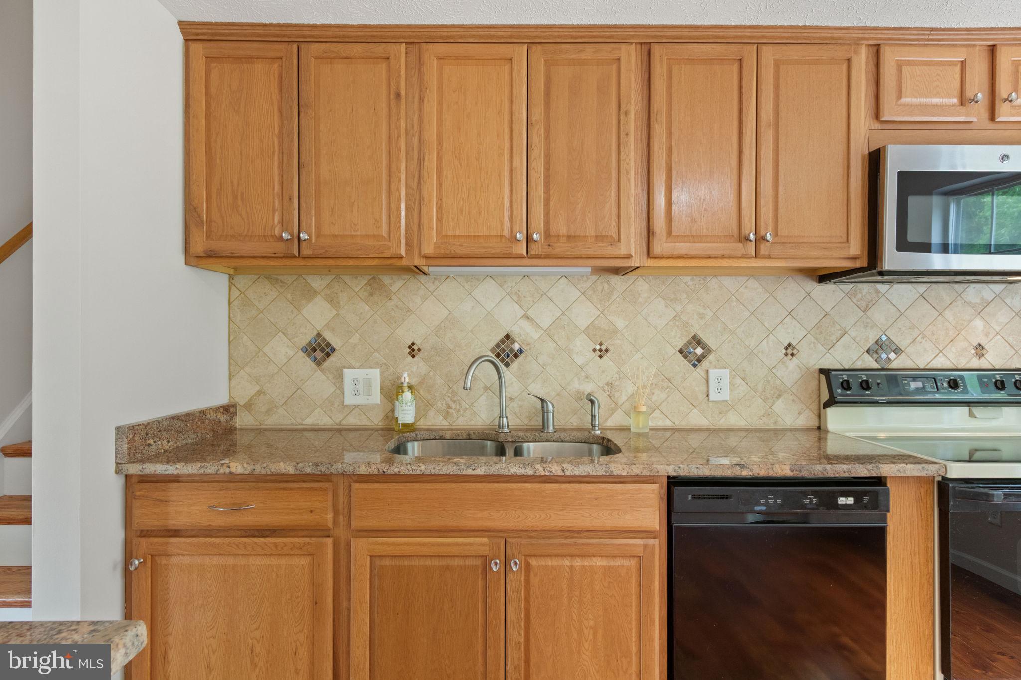 HICKORY RIDGE - Residential