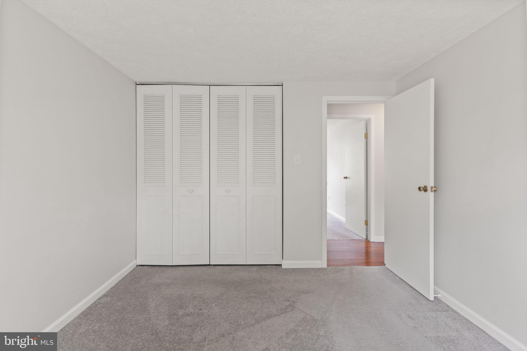 HICKORY RIDGE - Residential