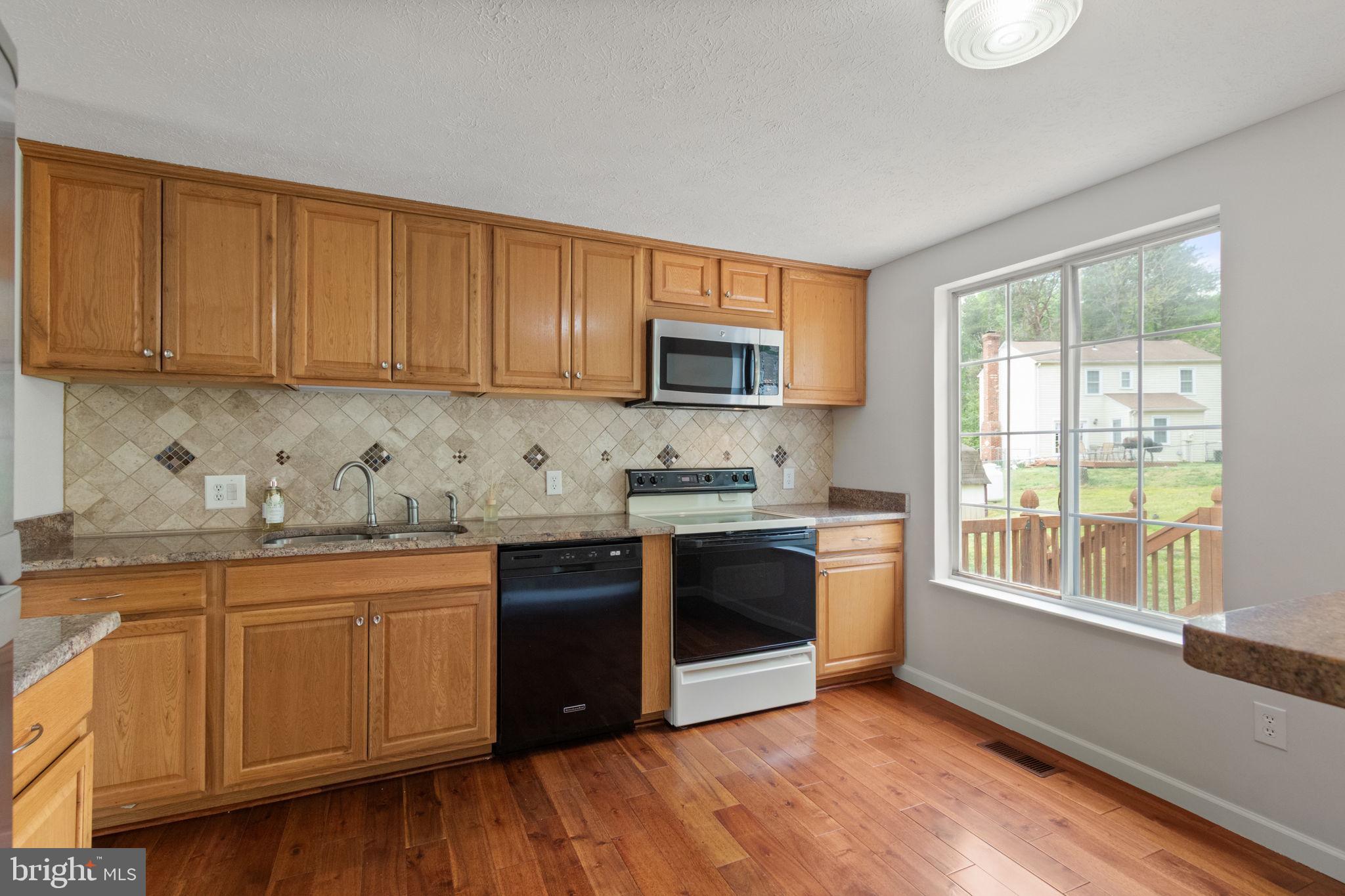 HICKORY RIDGE - Residential