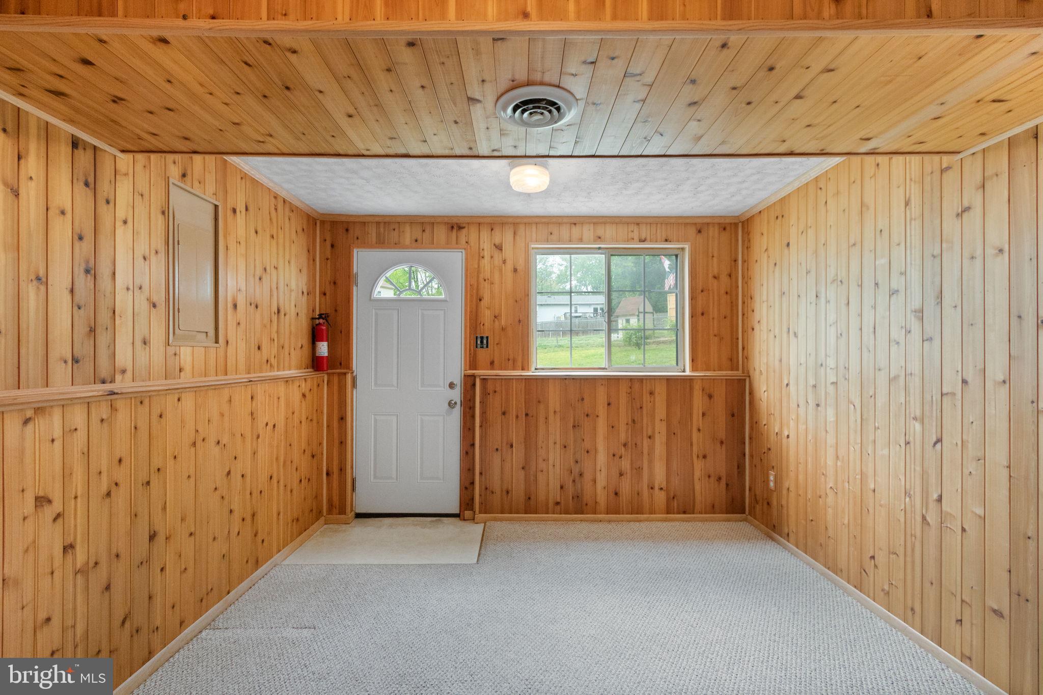 HICKORY RIDGE - Residential