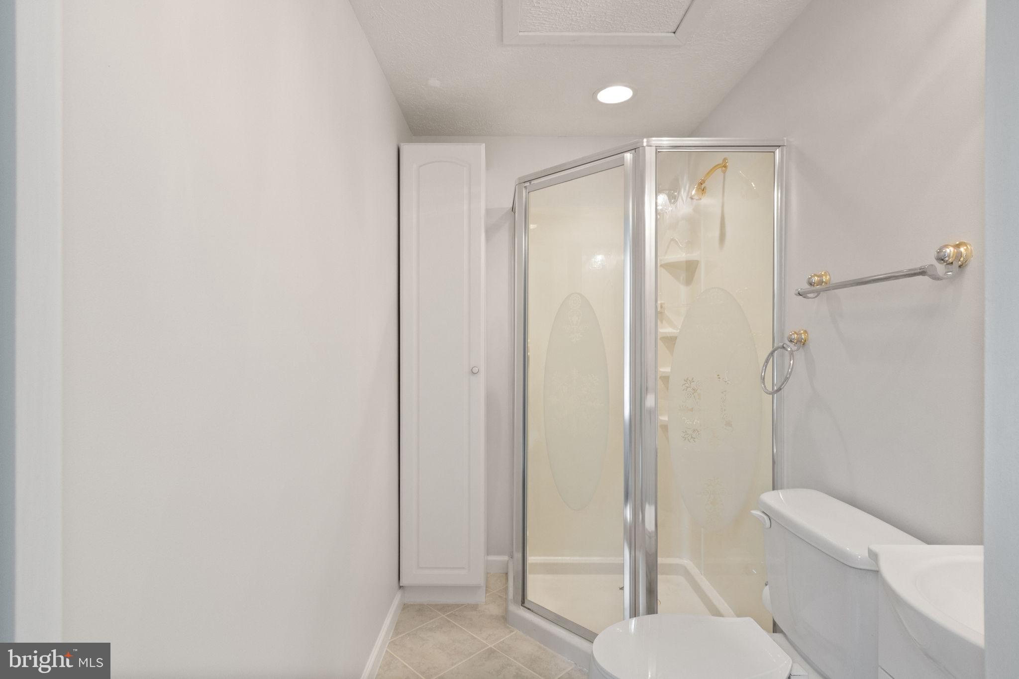 HICKORY RIDGE - Residential