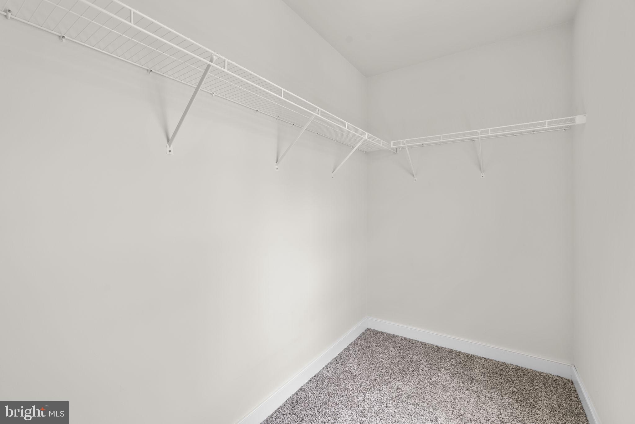 CEDARHURST - Residential