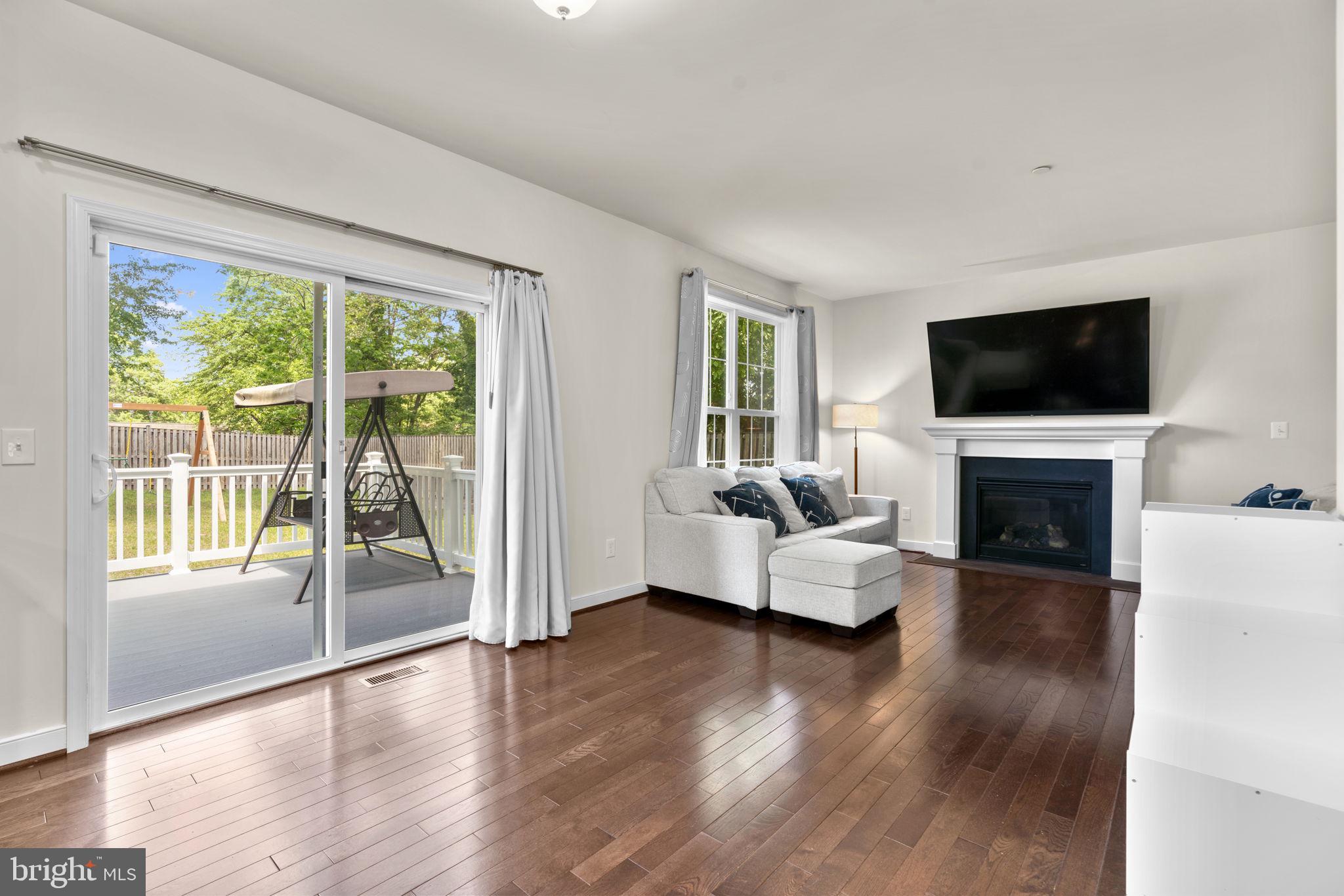 CEDARHURST - Residential