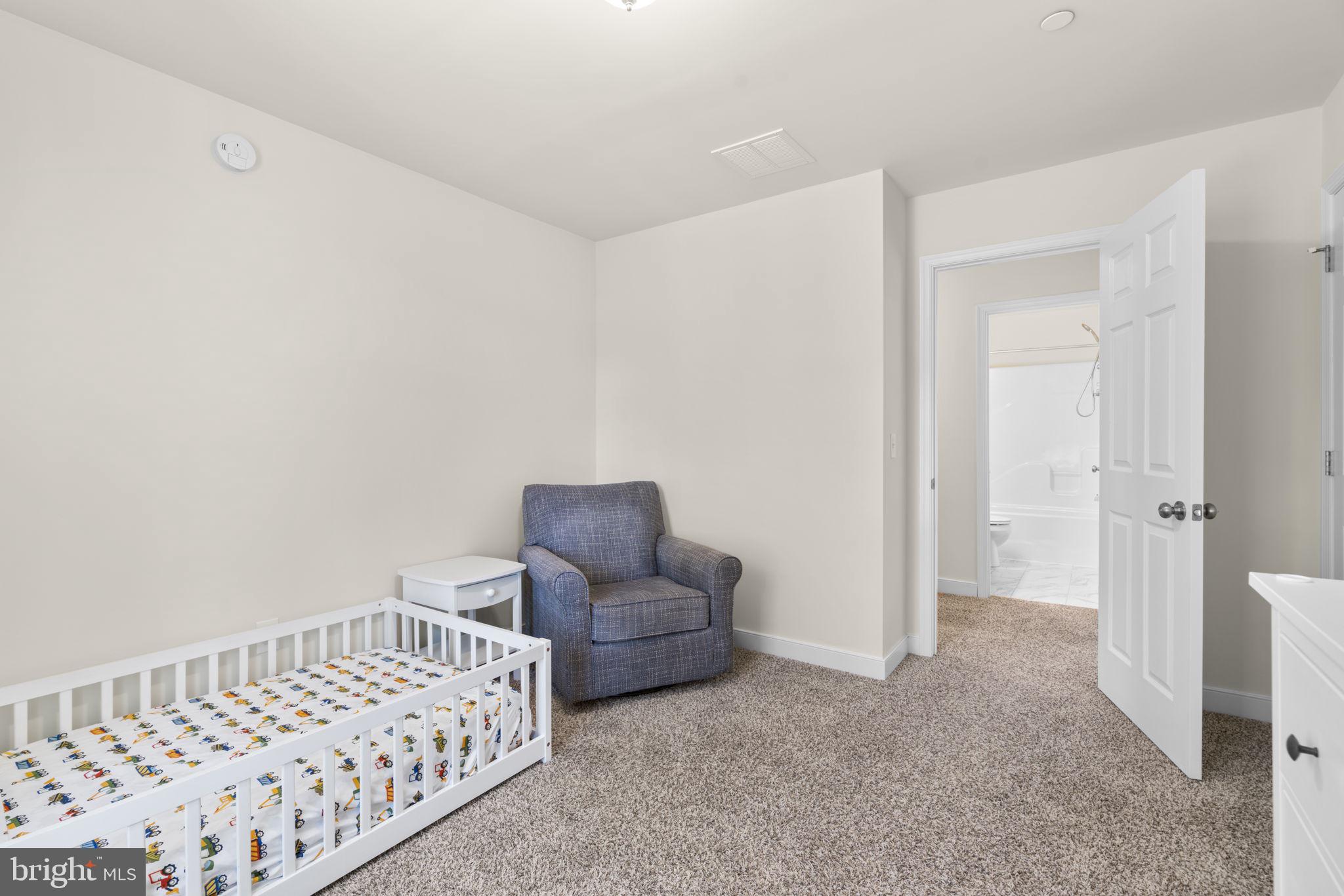 CEDARHURST - Residential