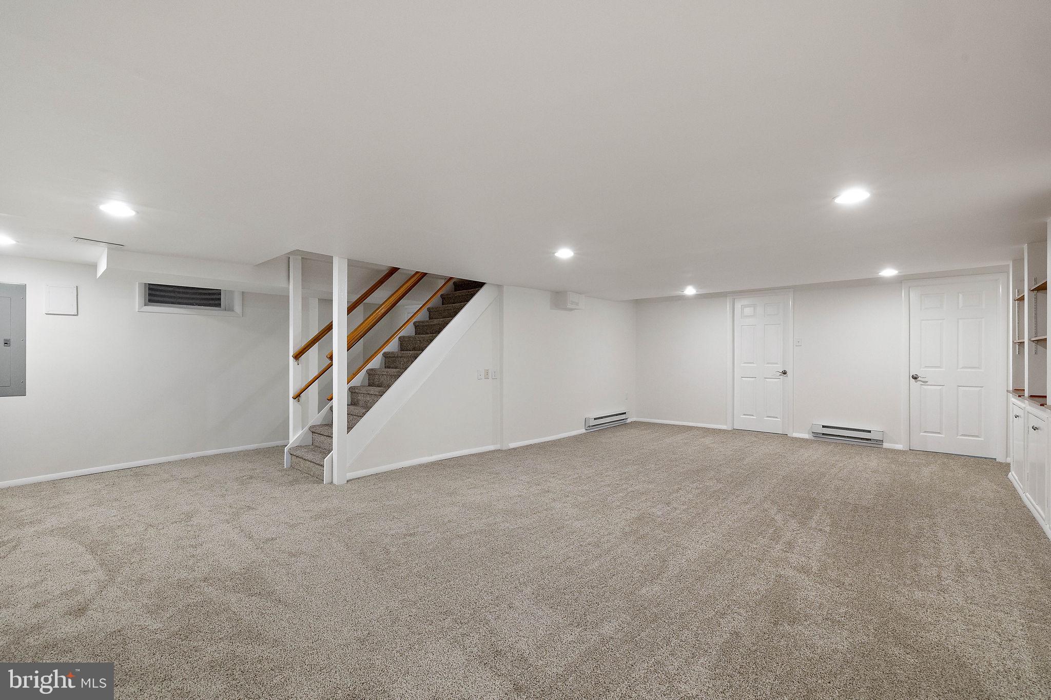 HERSHEYS MILL - Residential