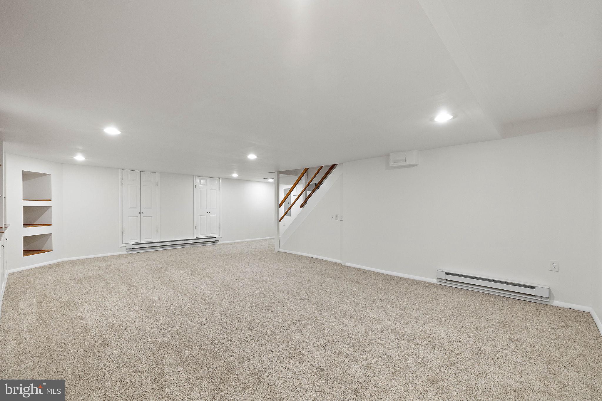 HERSHEYS MILL - Residential