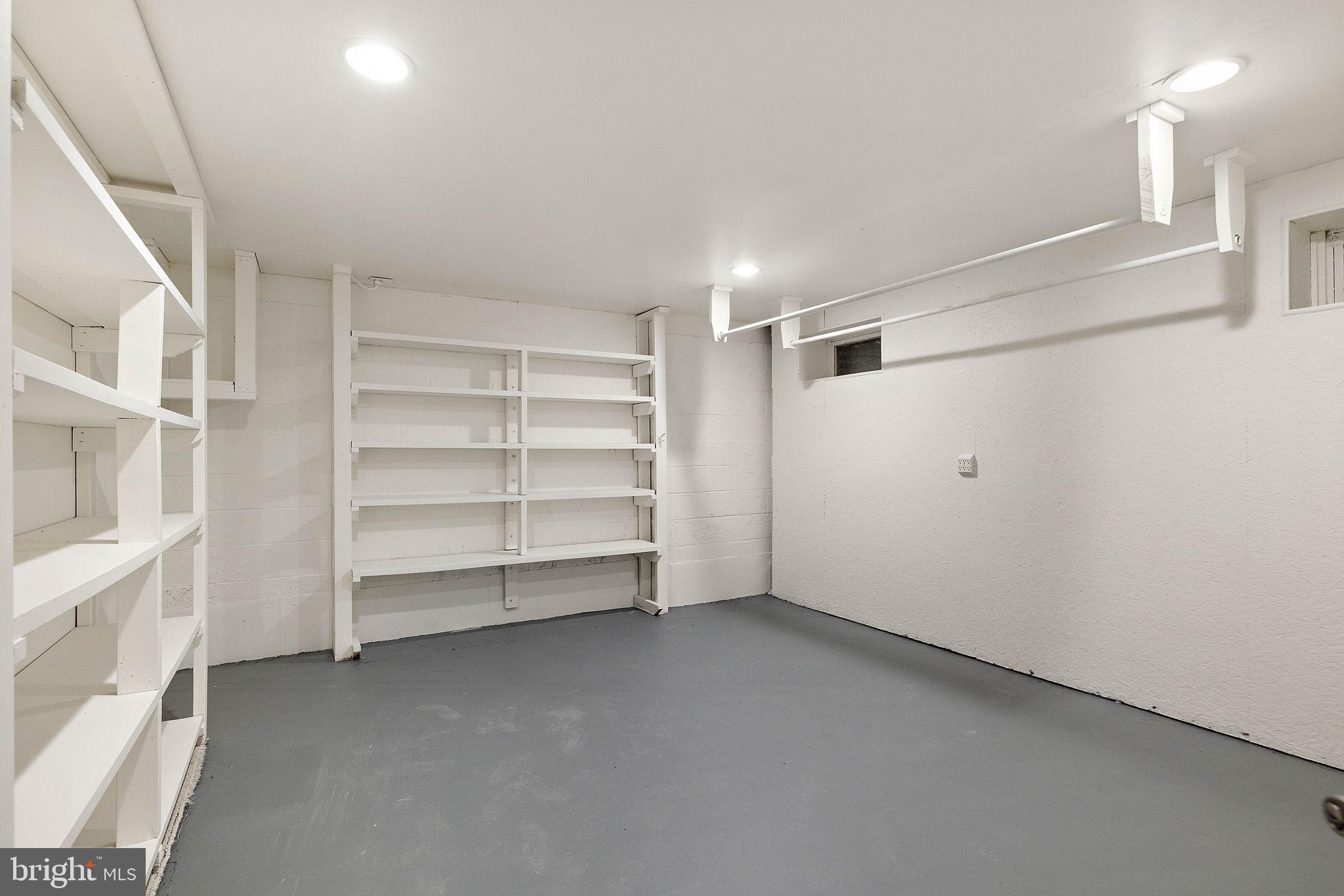 HERSHEYS MILL - Residential