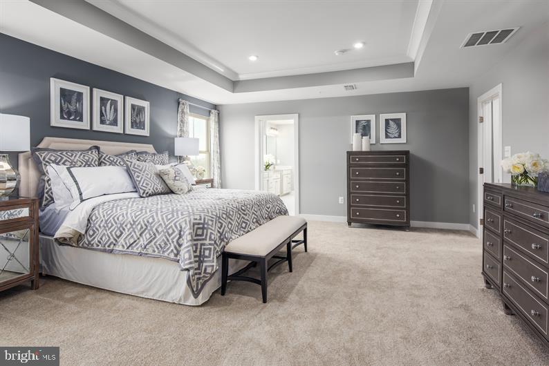 STRAY WINDS FARM - Residential