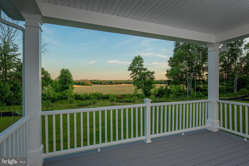 STRAY WINDS FARM - Residential