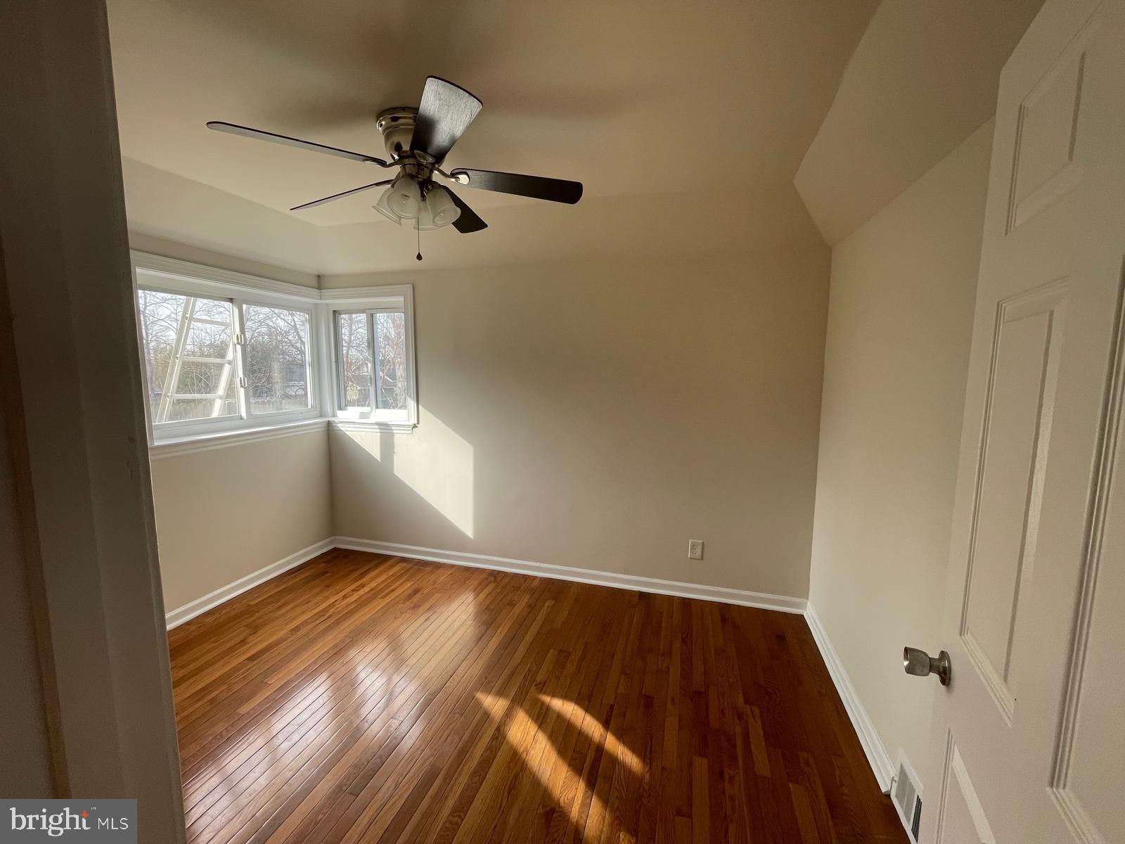 ROGERS HEIGHTS - Residential