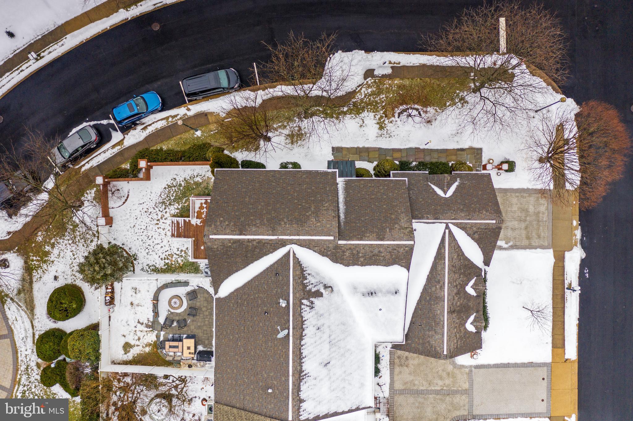 RIVER CREEK - Residential