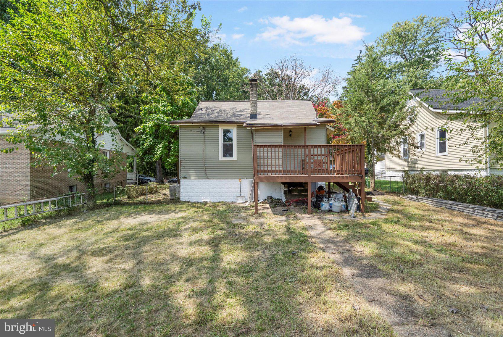 HOWARD PARK - Residential