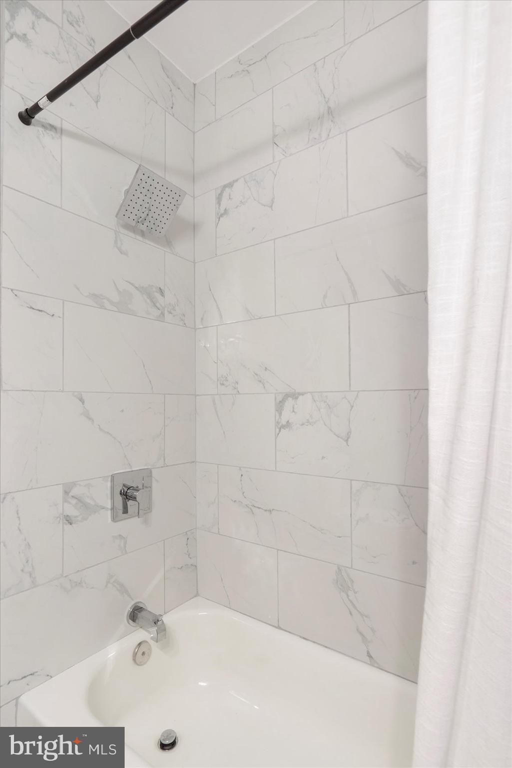 HOWARD PARK - Residential