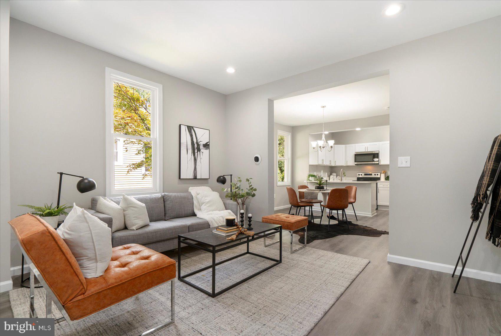 HOWARD PARK - Residential