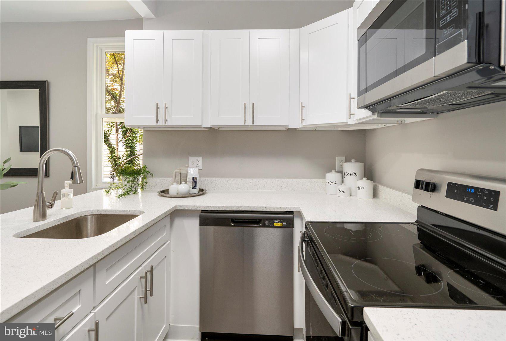 HOWARD PARK - Residential