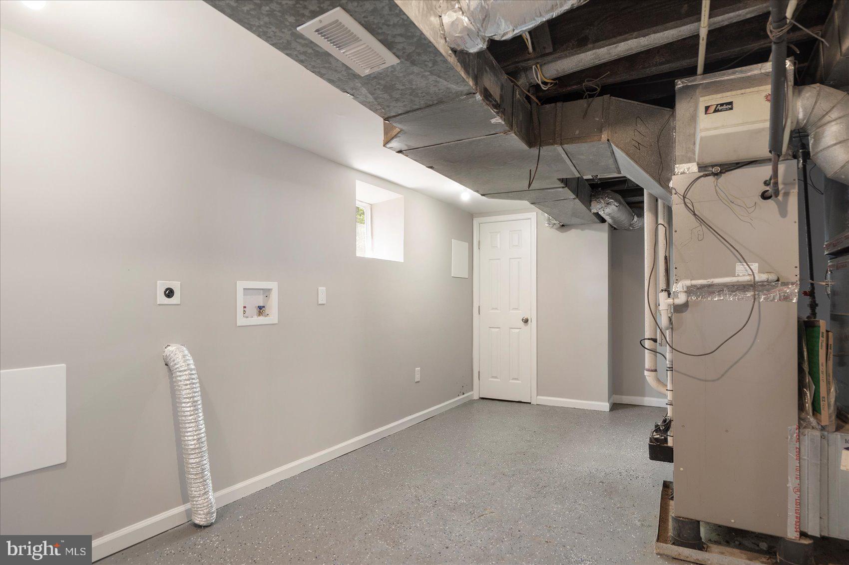 HOWARD PARK - Residential