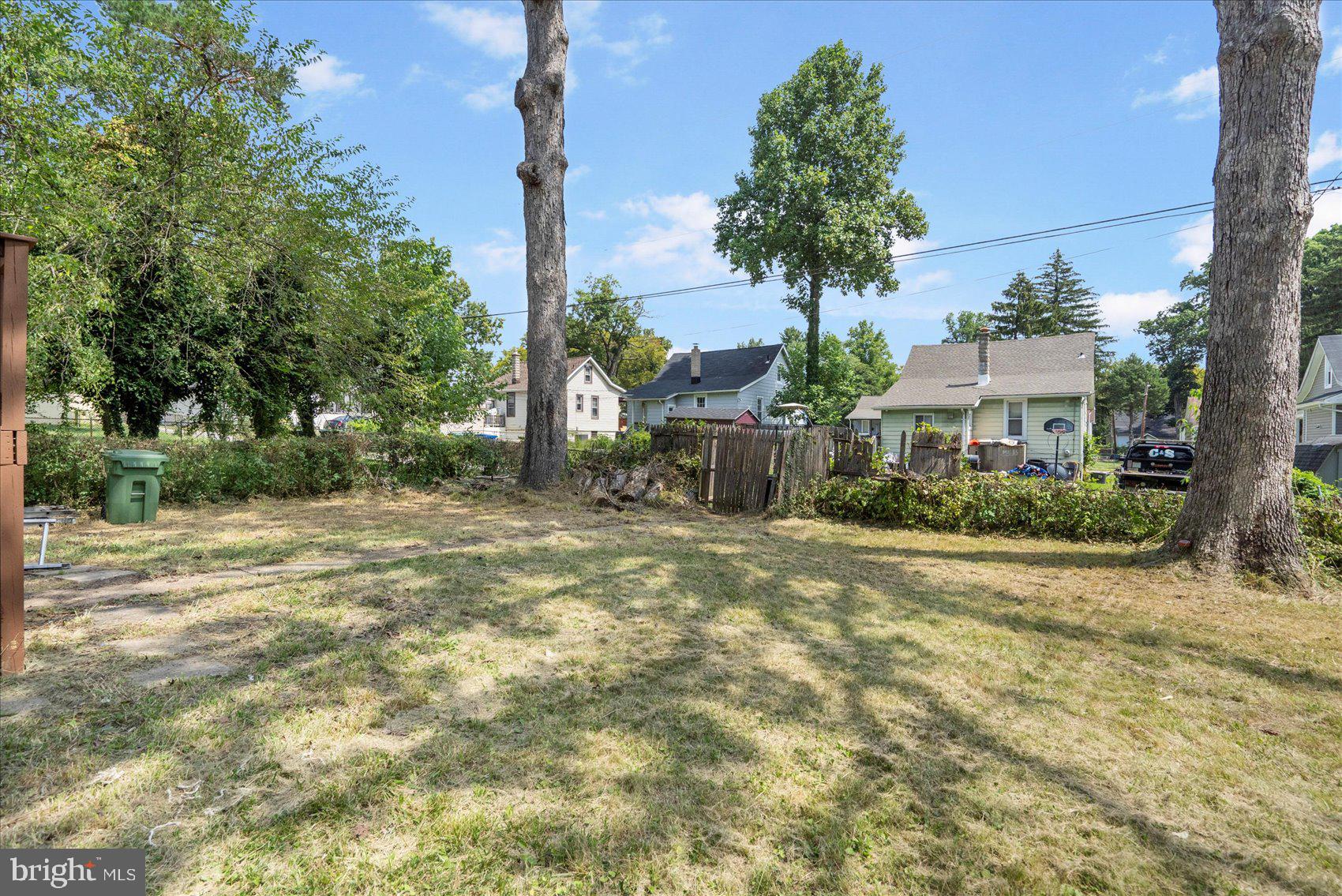 HOWARD PARK - Residential