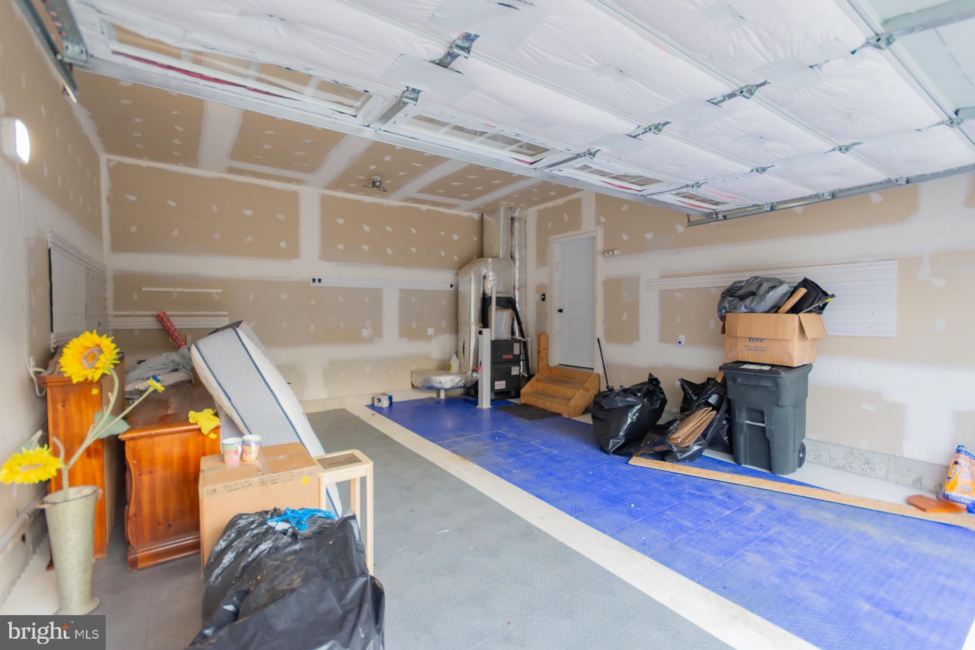 PENNSYLVANIA AT THIRD STREET - Residential