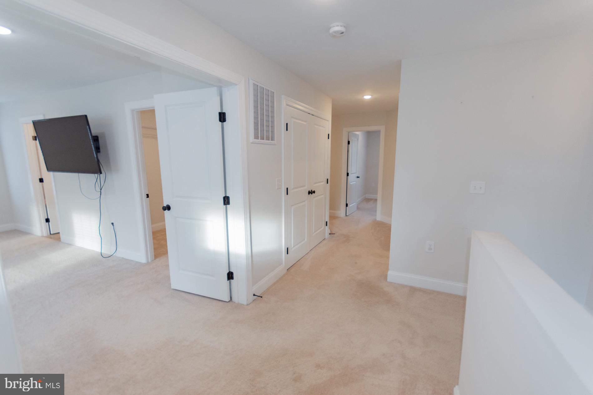 PENNSYLVANIA AT THIRD STREET - Residential