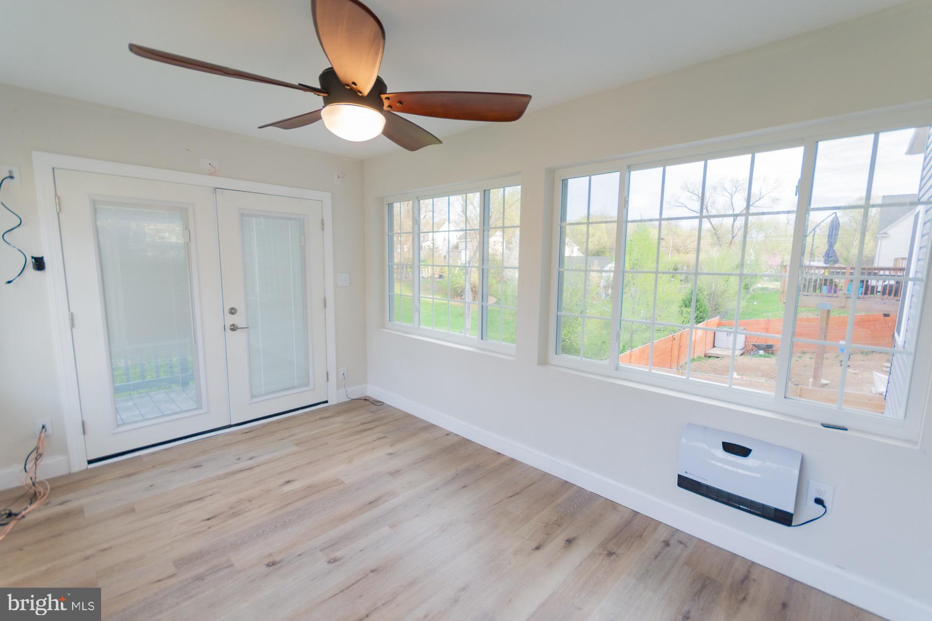 PENNSYLVANIA AT THIRD STREET - Residential