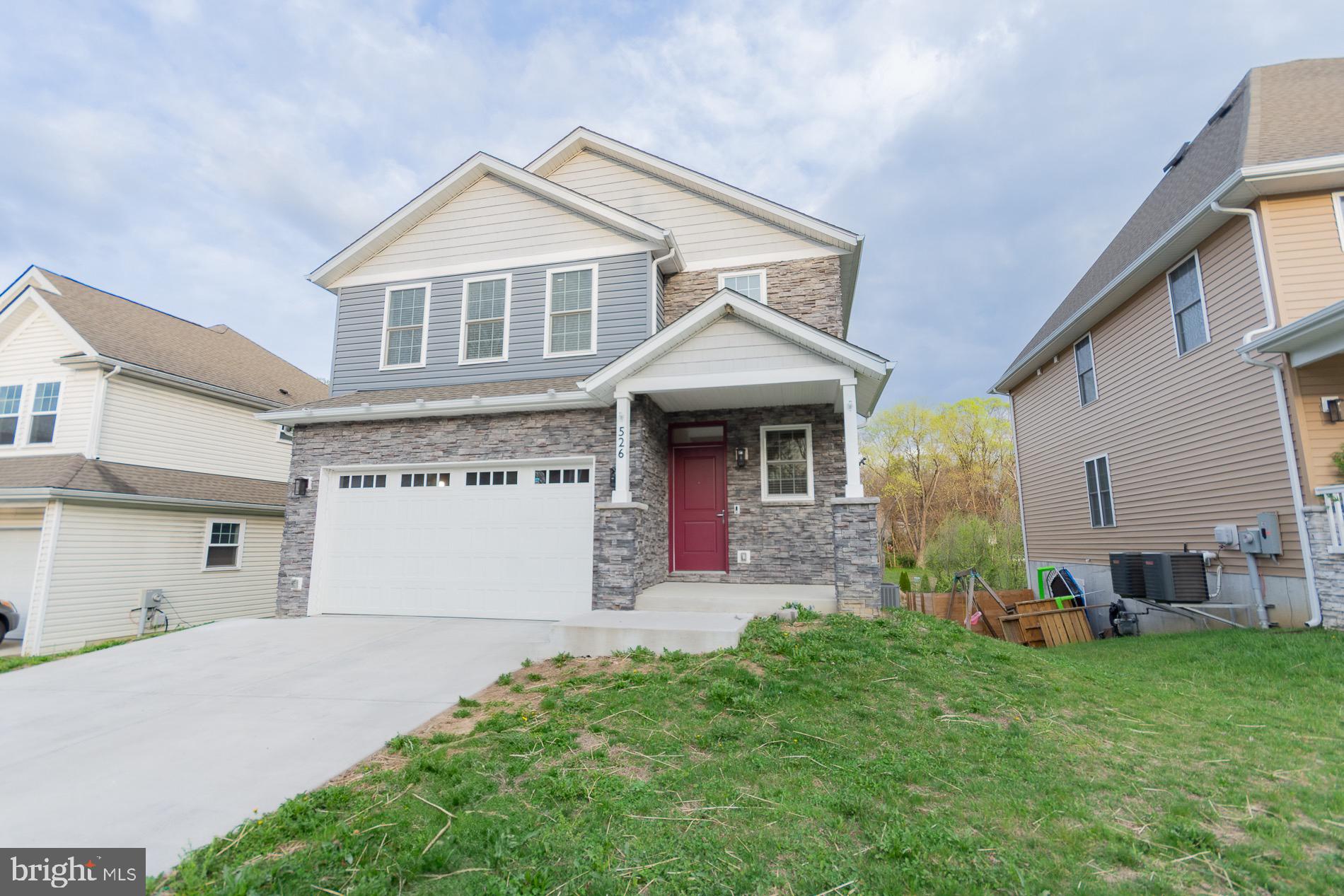 PENNSYLVANIA AT THIRD STREET - Residential