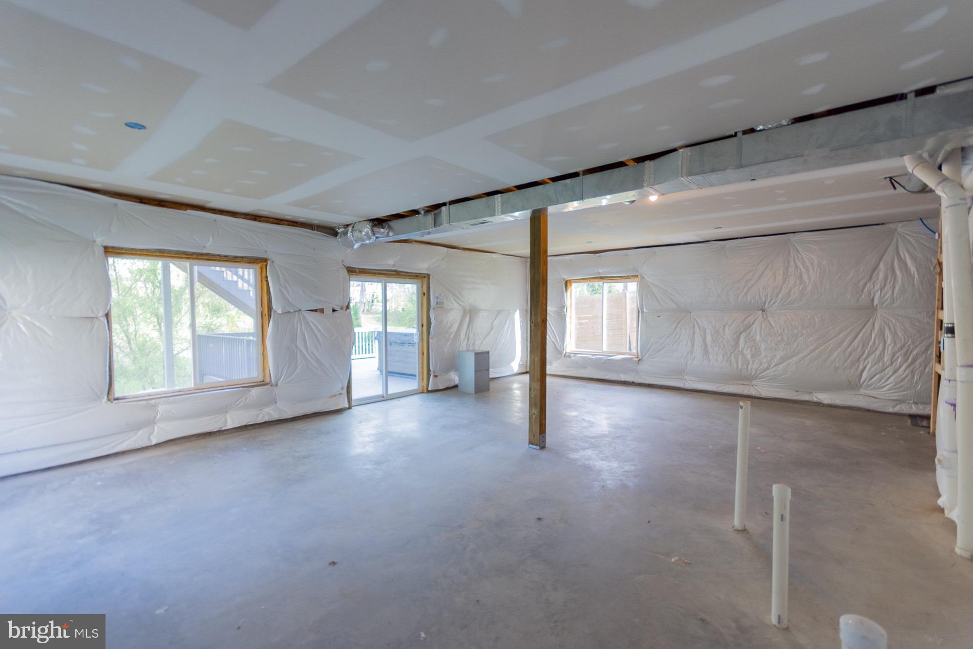 PENNSYLVANIA AT THIRD STREET - Residential