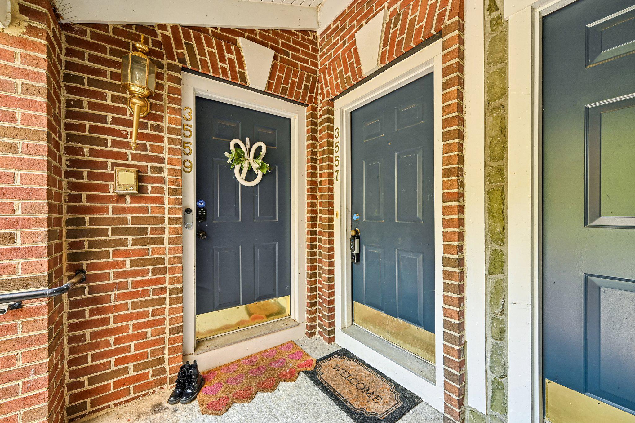 3557 CARRIAGE WALK LANE 77H