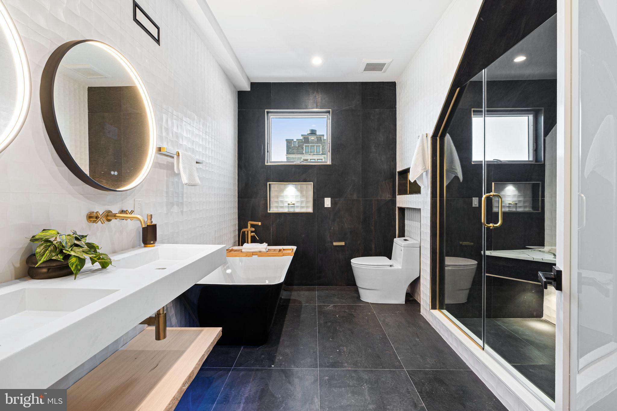 POINT BREEZE - Residential