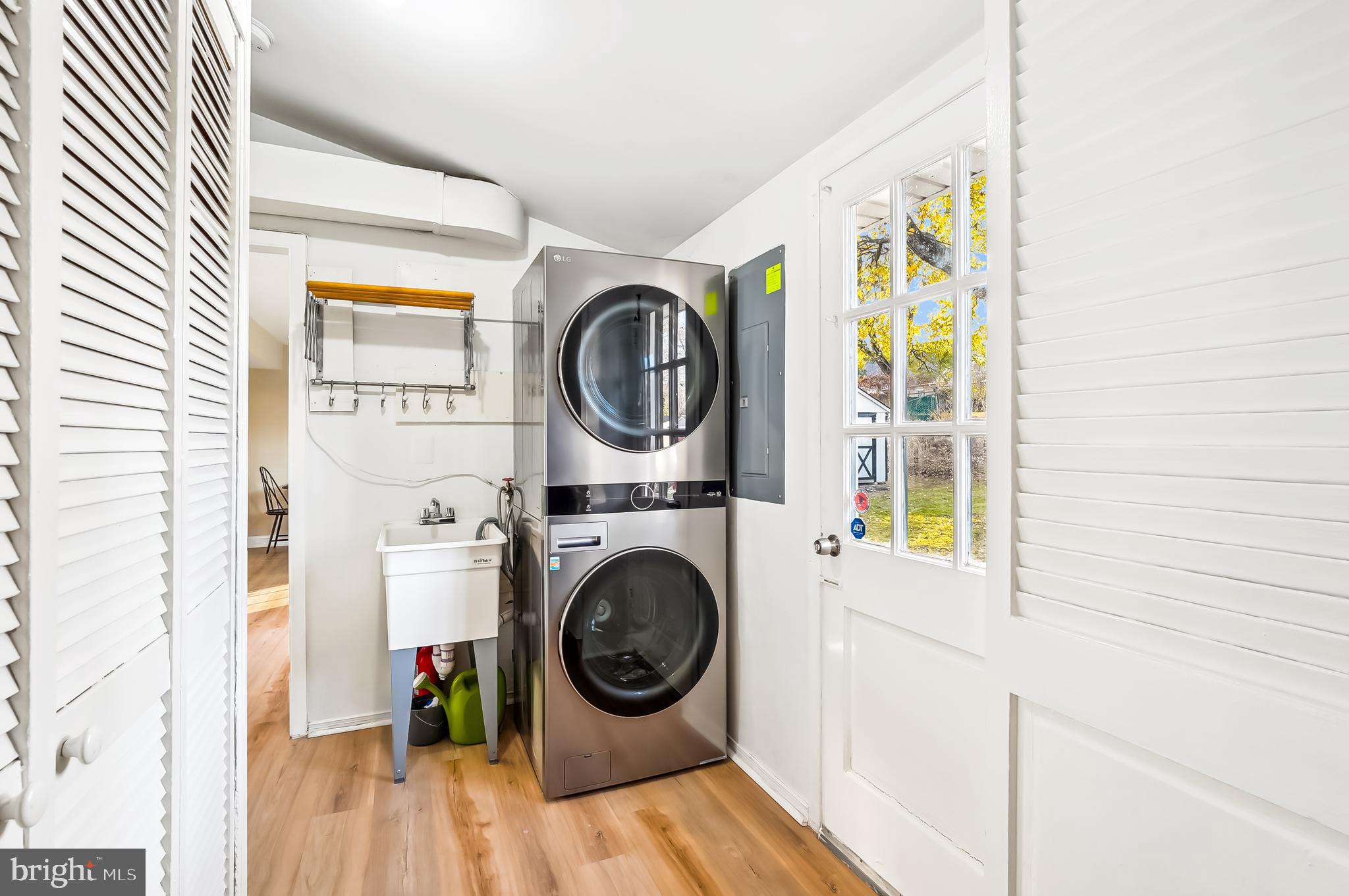 POINTER RIDGE AT COLLINGTON - Residential