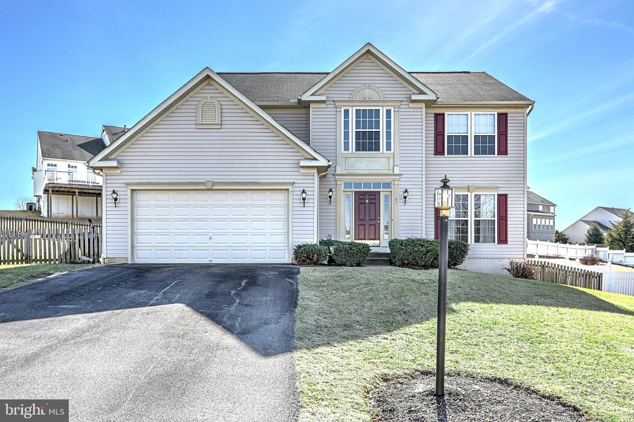 Class, function and style! South Western Schools, mins from the MD line, a short drive to Codorus State Park ,close to shopping and dining. This home features; 4 bd rms, 2.5 baths, including a very inviting master bath, newly refinished hard wood flooring, a fresh coat of paint throughoudt, a lower level waiting to be finished with a walk out to the back yard, a sun room with a cathedral ceiling, formal dining and living rooms, a large kitchen with a pantry, an island "all appliances included", a gas fireplace, and a large fenced yard!