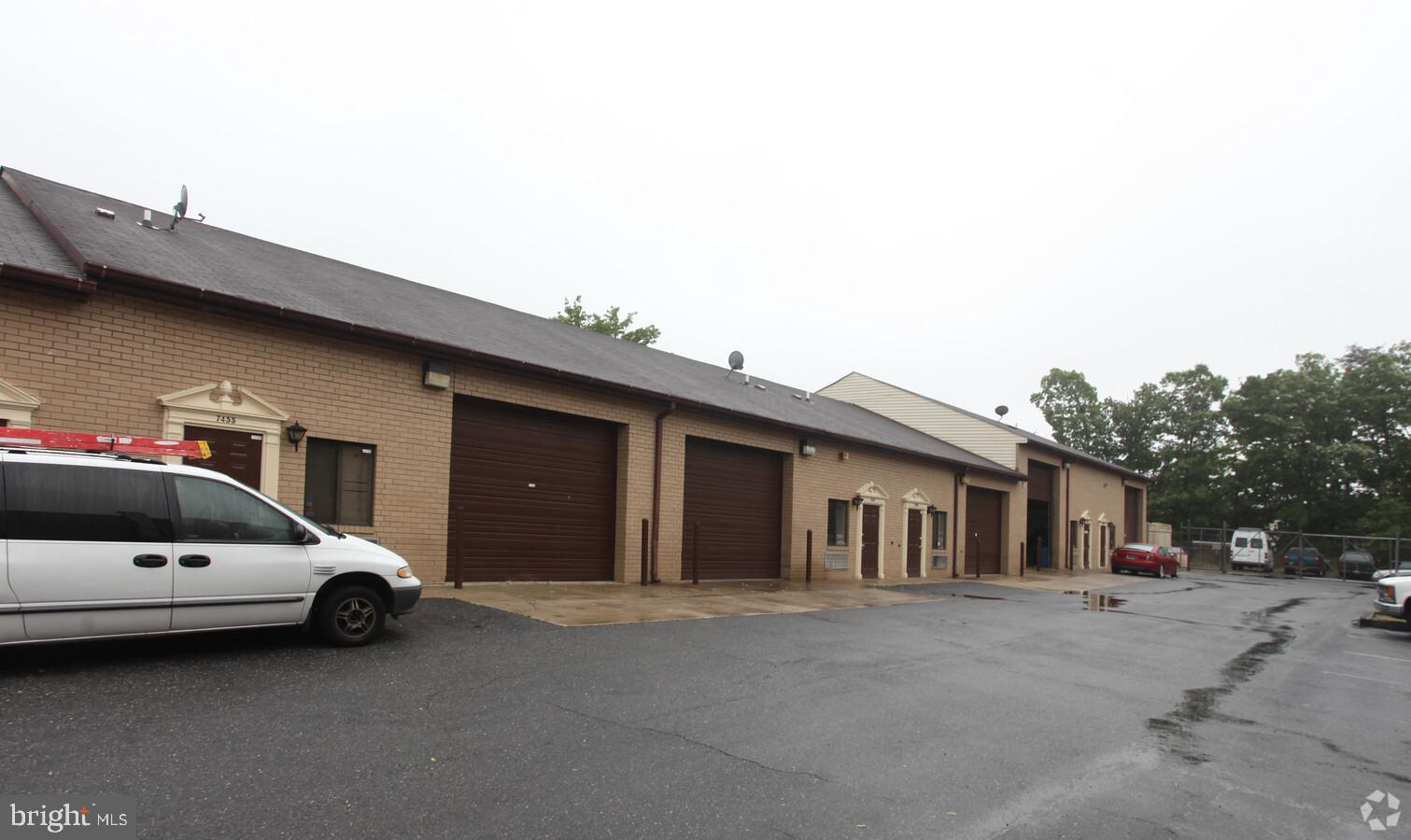 7451-7463 OLD ALEXANDRIA FERRY ROAD