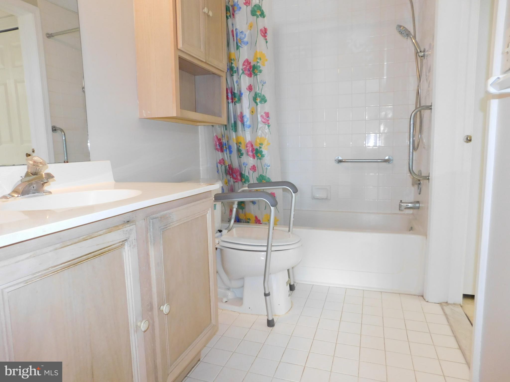 CENTENNIAL STATION - Residential